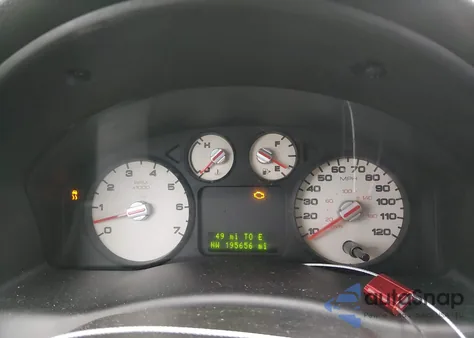 2005 Ford Freestyle Limited z USA, uszkodzony, nr VIN 1FMDK06165GA15141